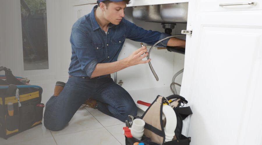 Professional Leak Detection in Earlville, IL